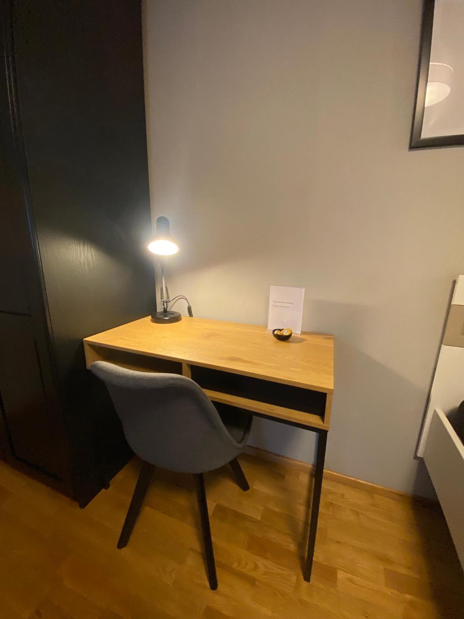 Wohnung Im Gruenen Am Stadtrand, 50 M2, Eigener Garten Mit Terrasse, Eigener Eingang, Kostenloses Parken ซาลซ์บูร์ก ภายนอก รูปภาพ